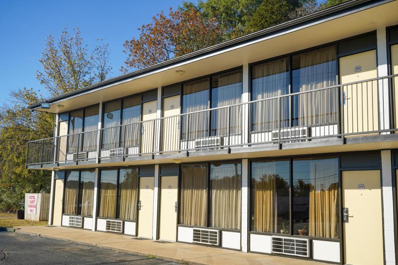 Sunset Inn Clarksville Exterior foto
